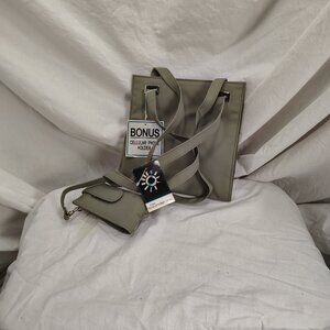 No Boundaries, bag with cellphone holder, grey, 9.5" x 8" x 3.5"